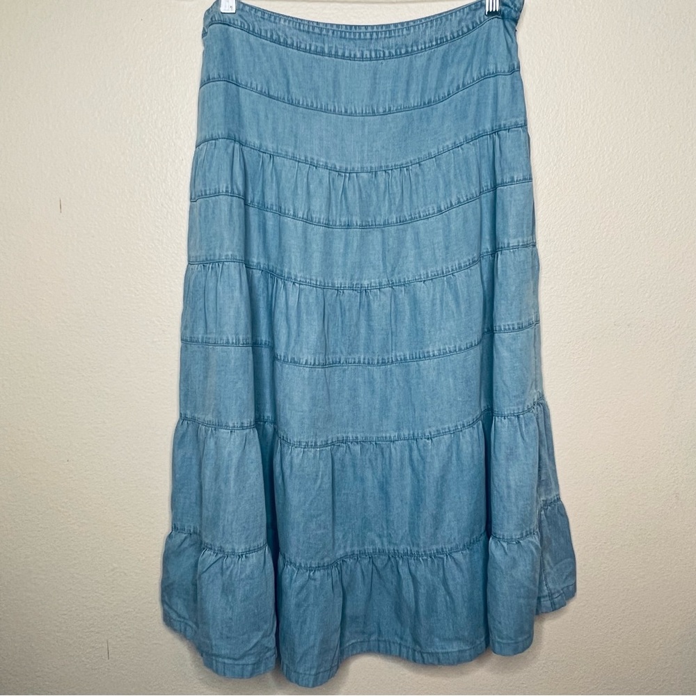 Tiered denim chambray maxi skirt side zip light wash prairie trending size 10